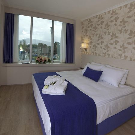 Walk In Hotel Izmir Exterior photo