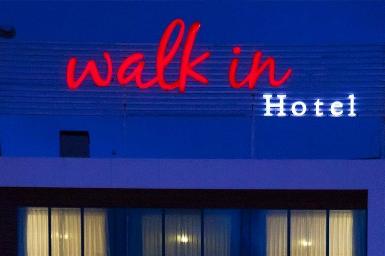 Walk In Hotel Izmir Exterior photo