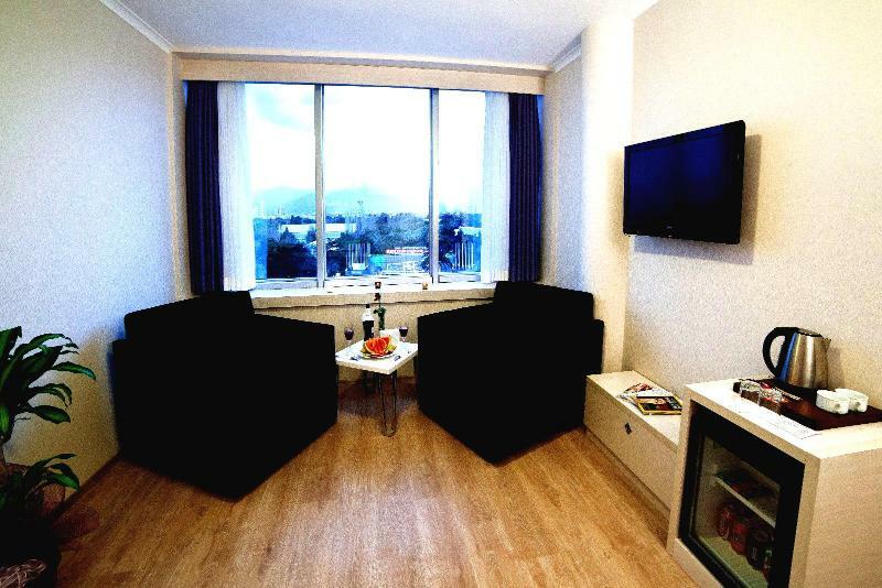 Walk In Hotel Izmir Exterior photo